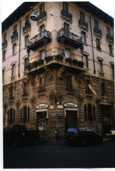 Edificio liberty, Via Malpighi 12